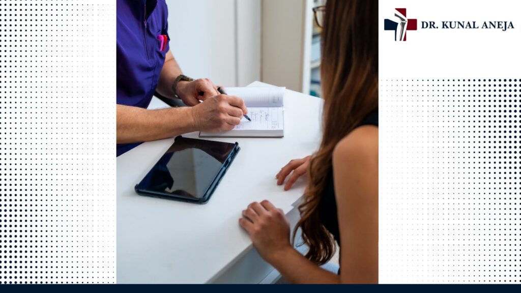 Sports injury specialist in Delhi assessing knee ligament injury
